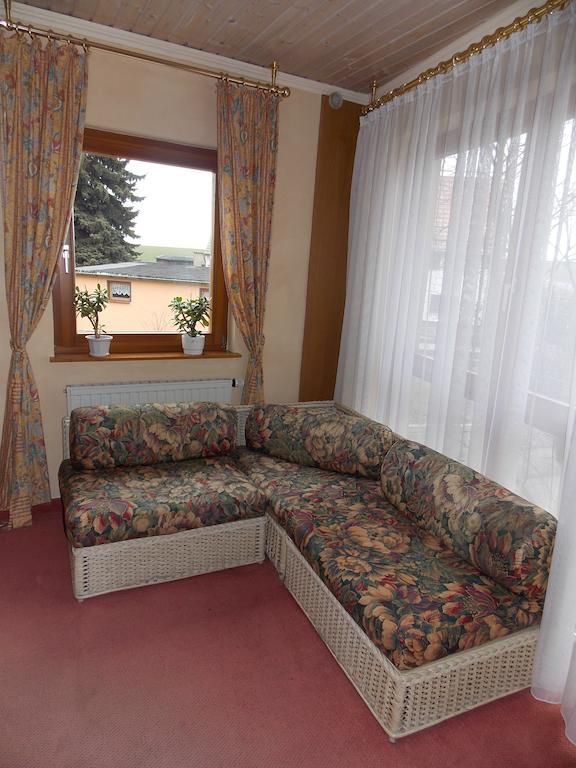 Gasthof und Landhotel Zur Ausspanne Klipphausen Exterior foto